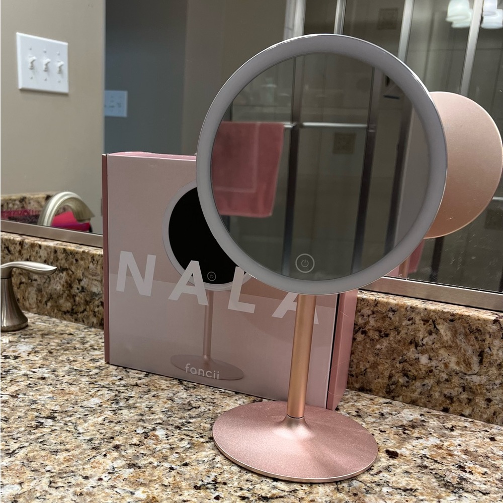 Fancii Vanity Mirror